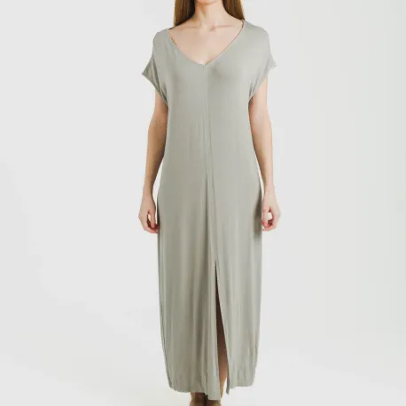 Vestido comprido manga fluída viscosa liso