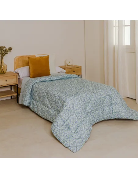 Edredão estampado Cris azul celeste