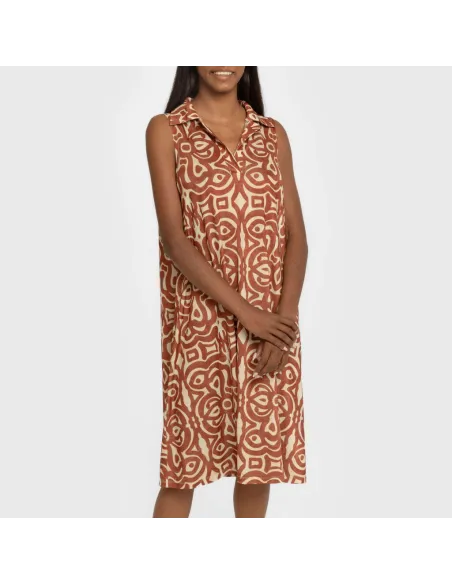 Vestido curto com gola e lapela soft Premura castanho Vestido curto com gola e lapela soft Premura castanho