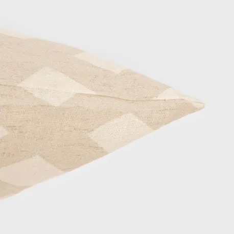 Almofada retangular antimanchas 30x50 Nela lisa