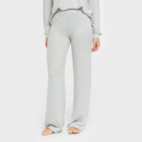 Pijama malha extra suave liso