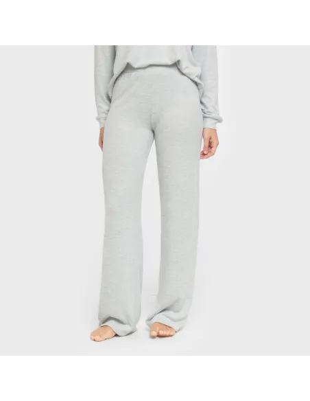 Pijama malha extra suave liso