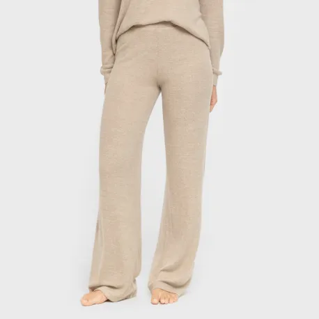 Pijama malha extra suave liso