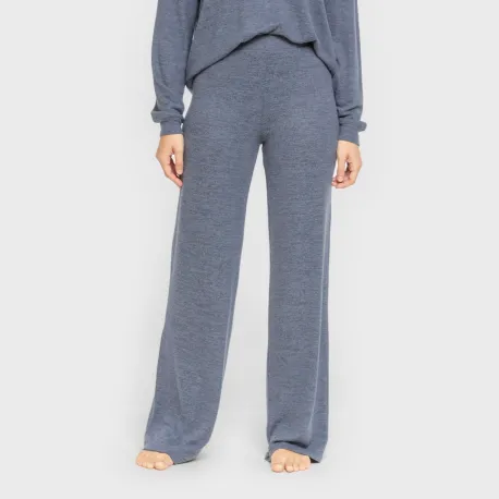 Pijama malha extra suave liso