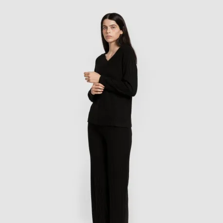 Jersey gola V em poliamida canelada feminina