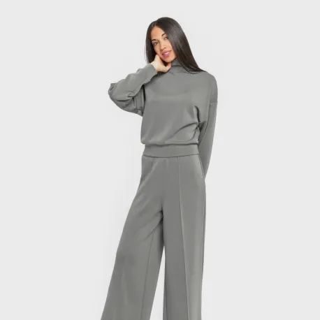 Camisola fluida mulher com gola subida