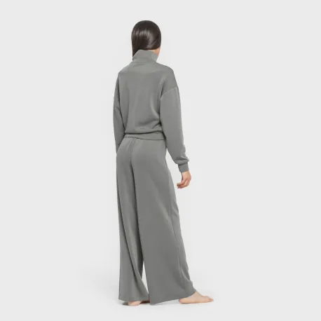 Camisola fluida mulher com gola subida