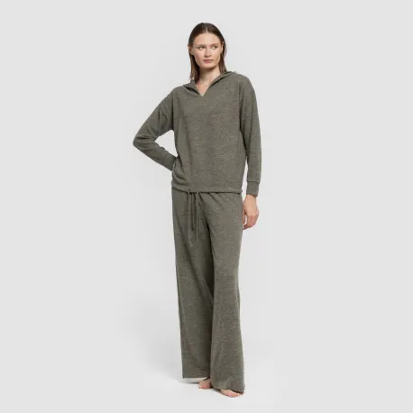 Camisola New malha extra suave com capuz mulher