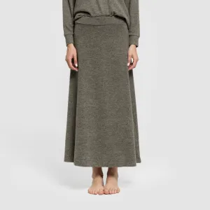 Saia midi evasê New malha extra suave