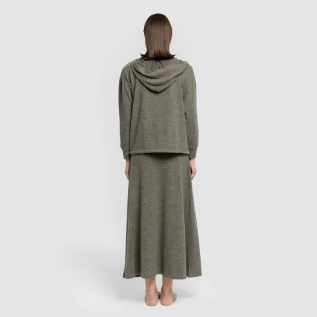 Saia midi evasê New malha extra suave