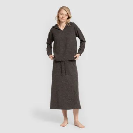 Saia midi evasê New malha extra suave