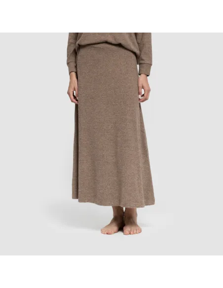 Saia midi evasê New malha extra suave