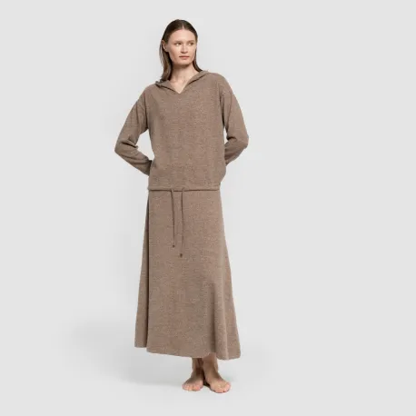 Saia midi evasê New malha extra suave