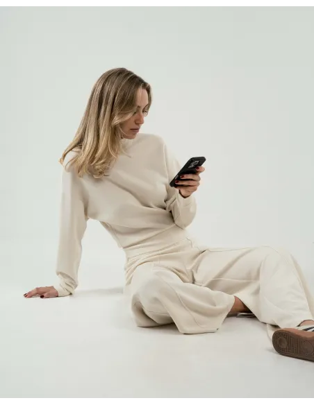 Calças compridas fluidas com pregas mulher