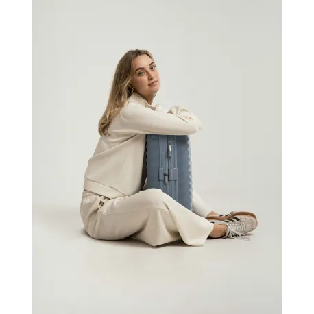 Camisola fluida com meia abertura mulher