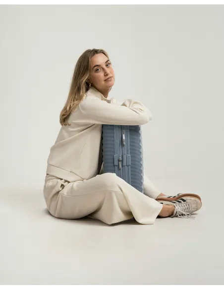 Camisola fluida com meia abertura mulher