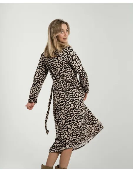 Vestido midi de manga comprida em viscose com decote em V Vitamin preto Vestido midi de manga comprida em viscose com decote em V Vitamin preto