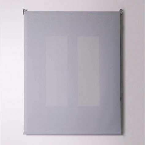 Estore de enrolar tela cinza e branca com corrente