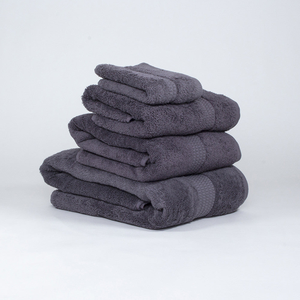 Toalha de banho 700g cinza escuro