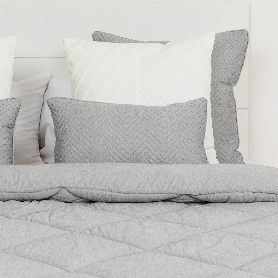 Edredom liso com efeito desgastado