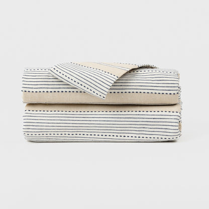 Toalha de mesa listrada cor areia