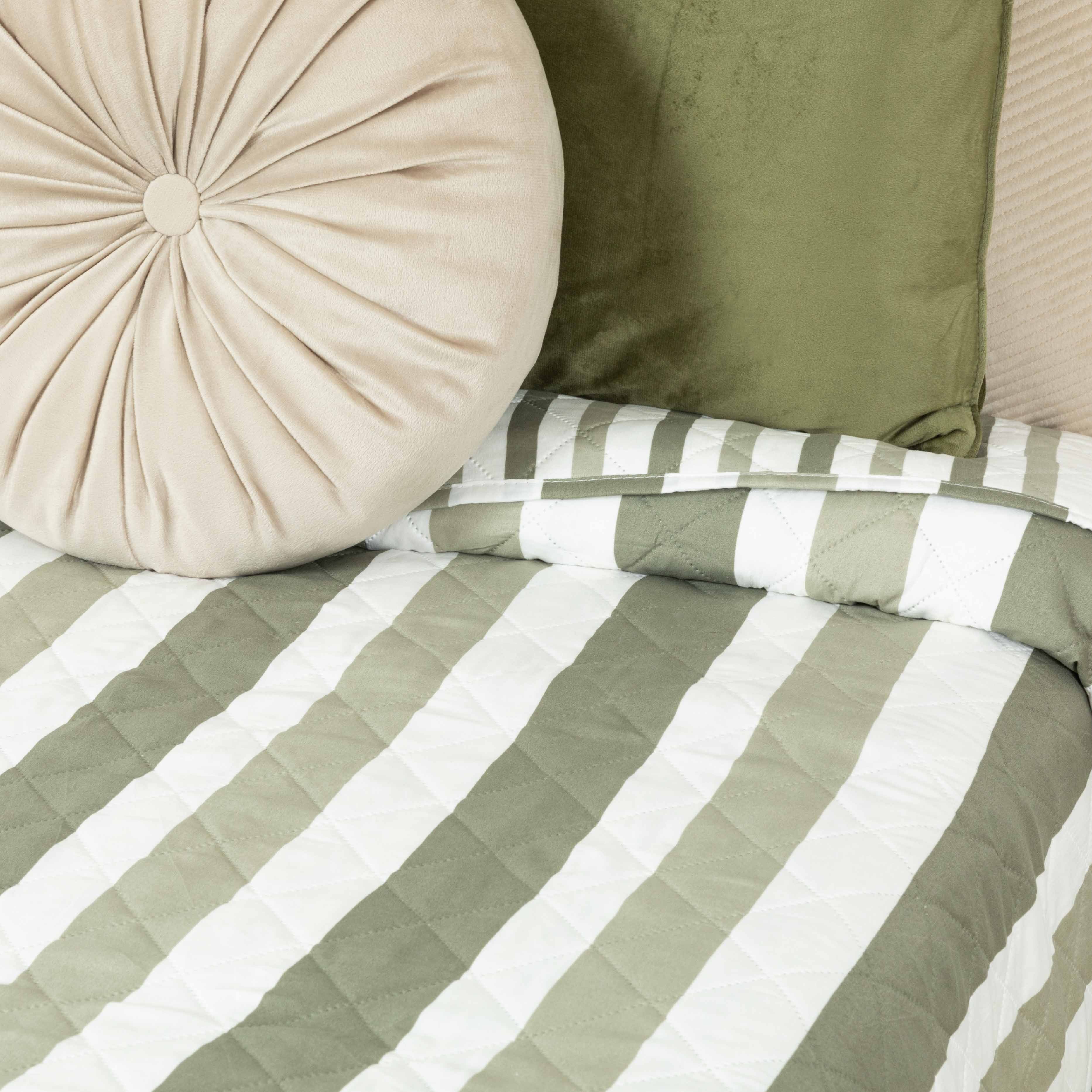 Colcha de cama listrada Aviles Green Hunting