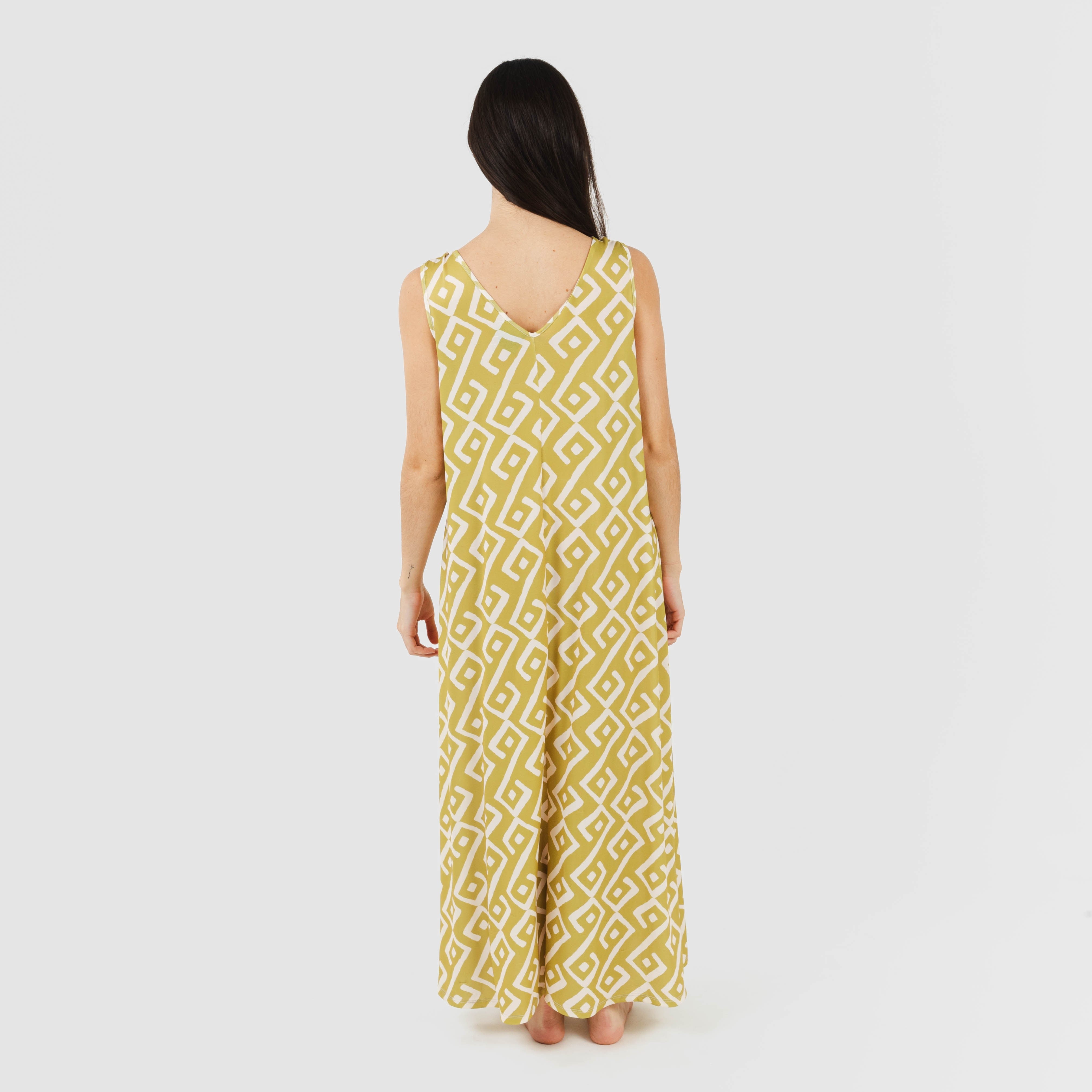 VESTIDO BALADI DE ALÇAS LONGAS E MACIAS