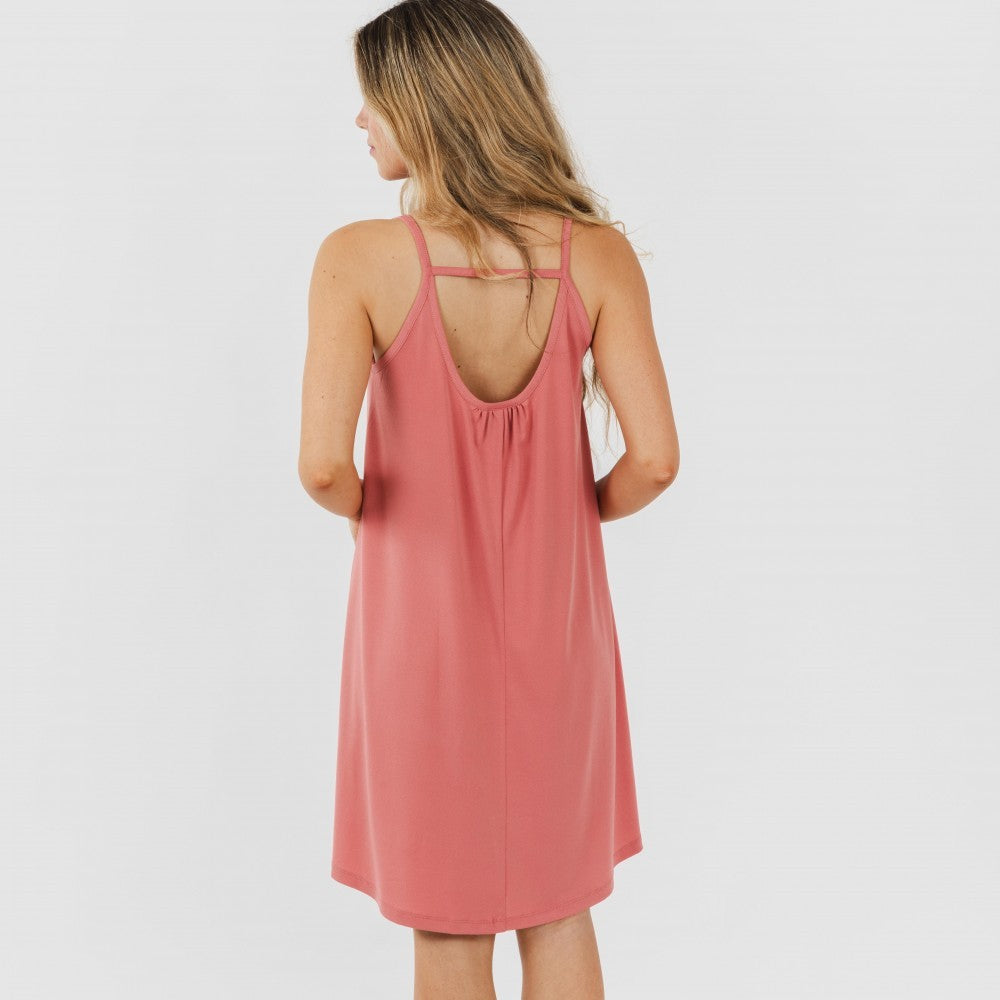 Vestido curto de crepe com alças