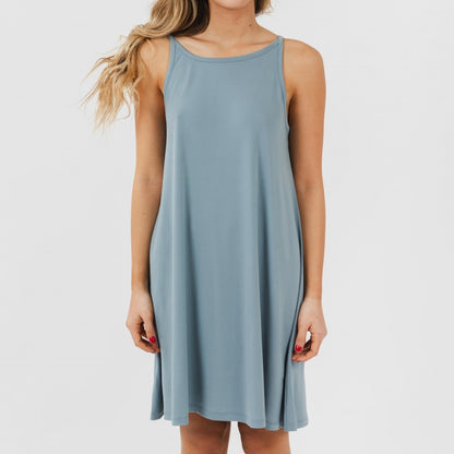 Vestido curto de crepe com alças