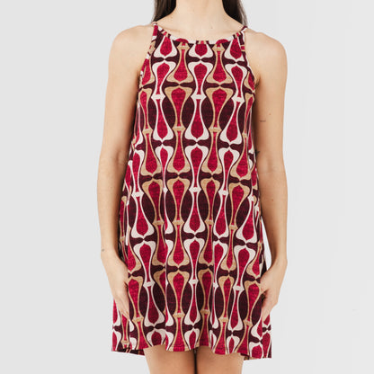 Vestido curto tomara que caia em crepe bordô da Castelar