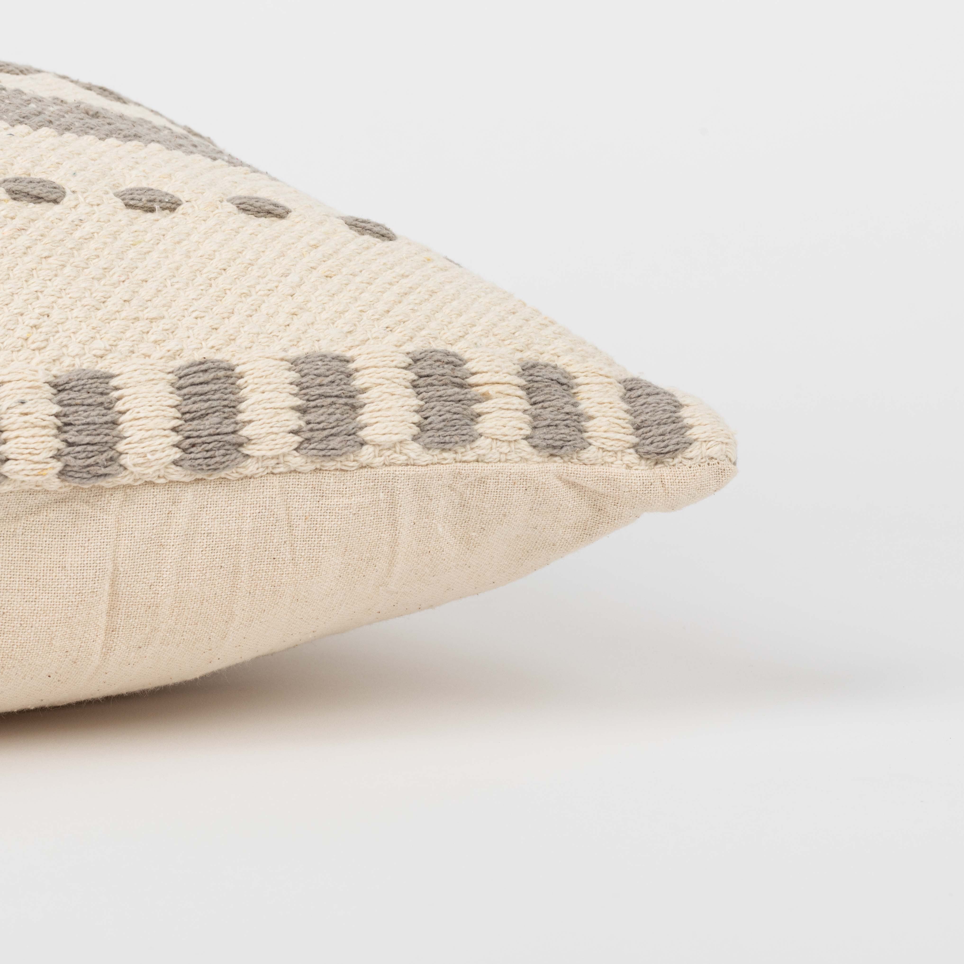 Almofada quadrada Leito em algodão 45x45 - capa + enchimento