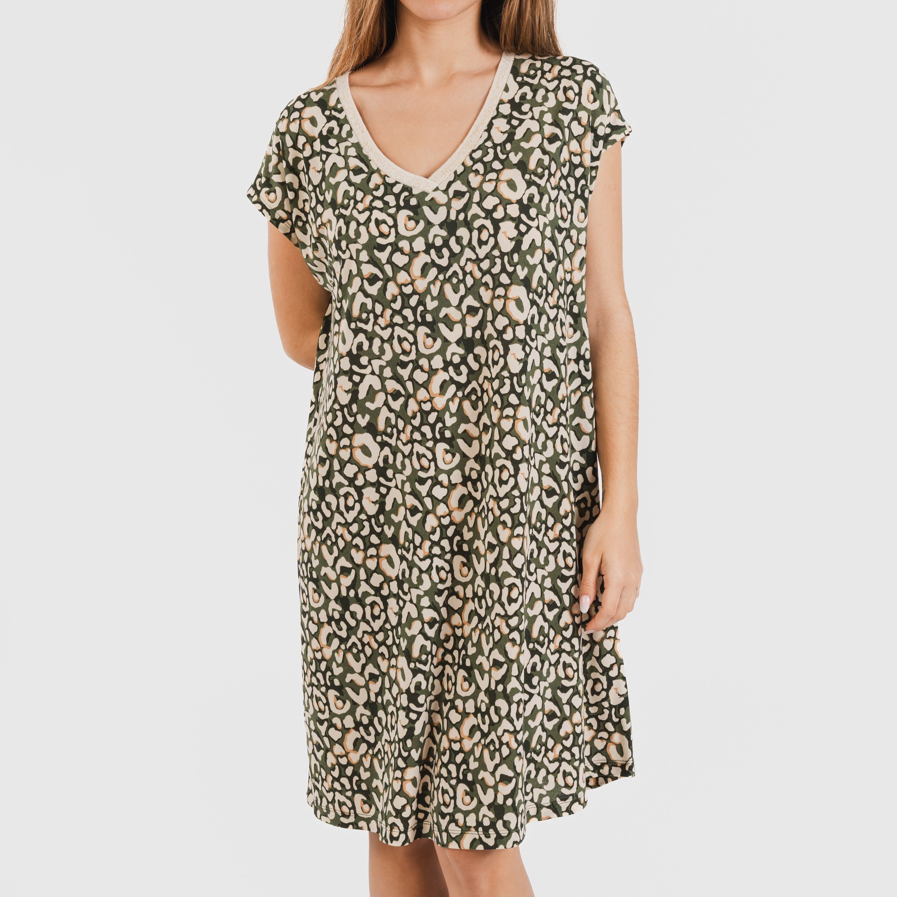 Vestido curto Milina verde-caça em crepe com mangas fluidas.