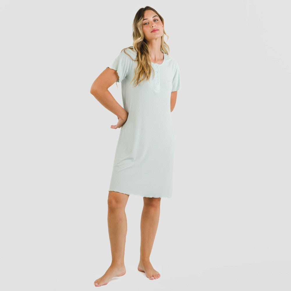 Blusa de manga curta em viscose canelada lisa