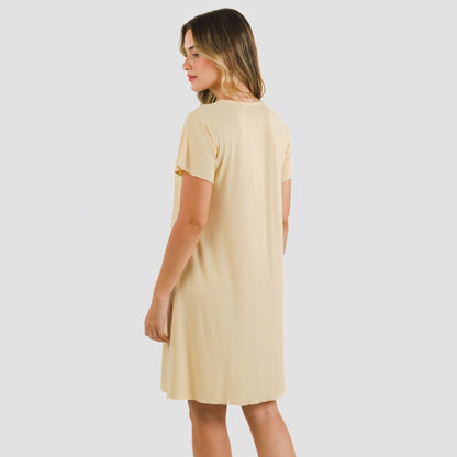 Blusa de manga curta em viscose canelada lisa