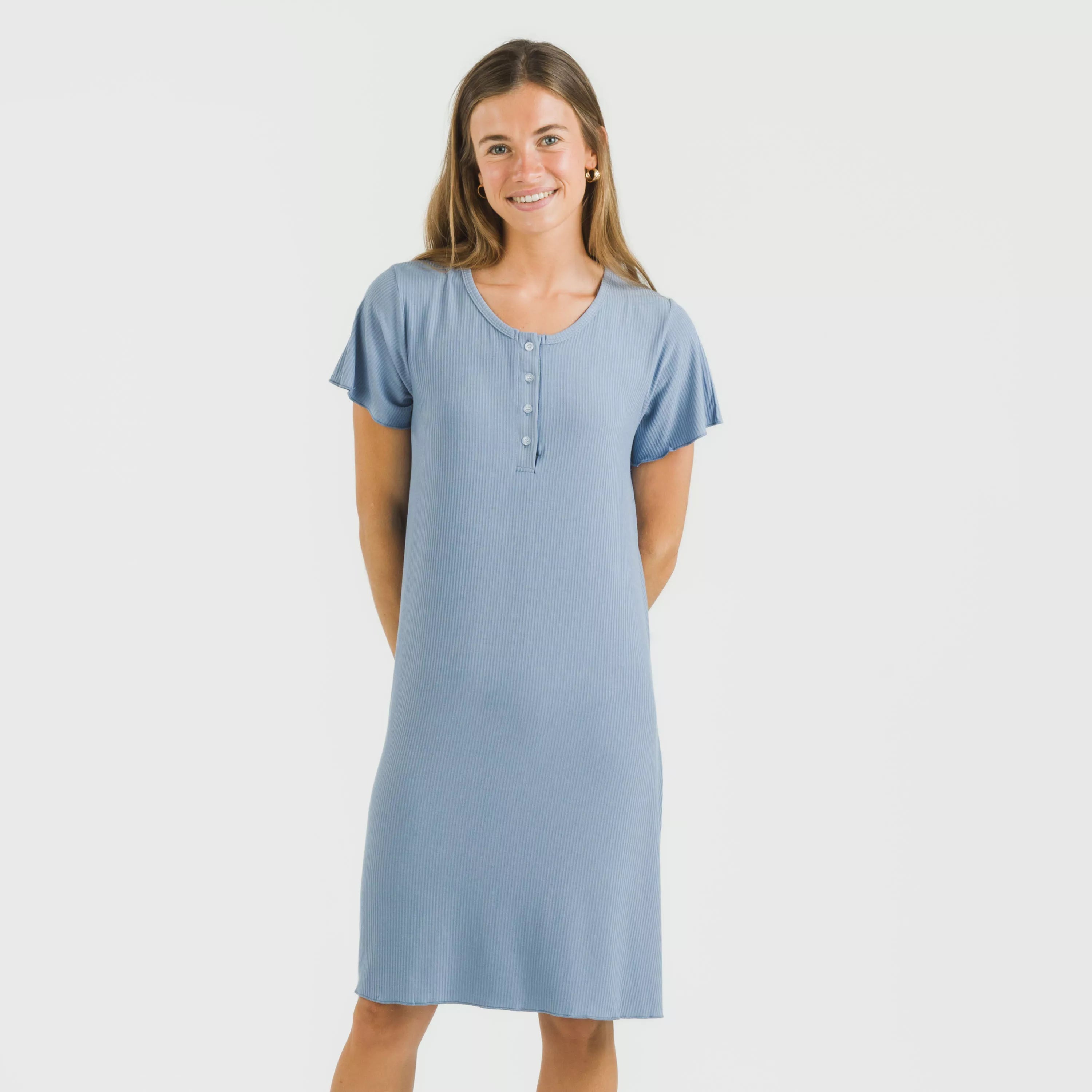 Blusa de manga curta em viscose canelada lisa