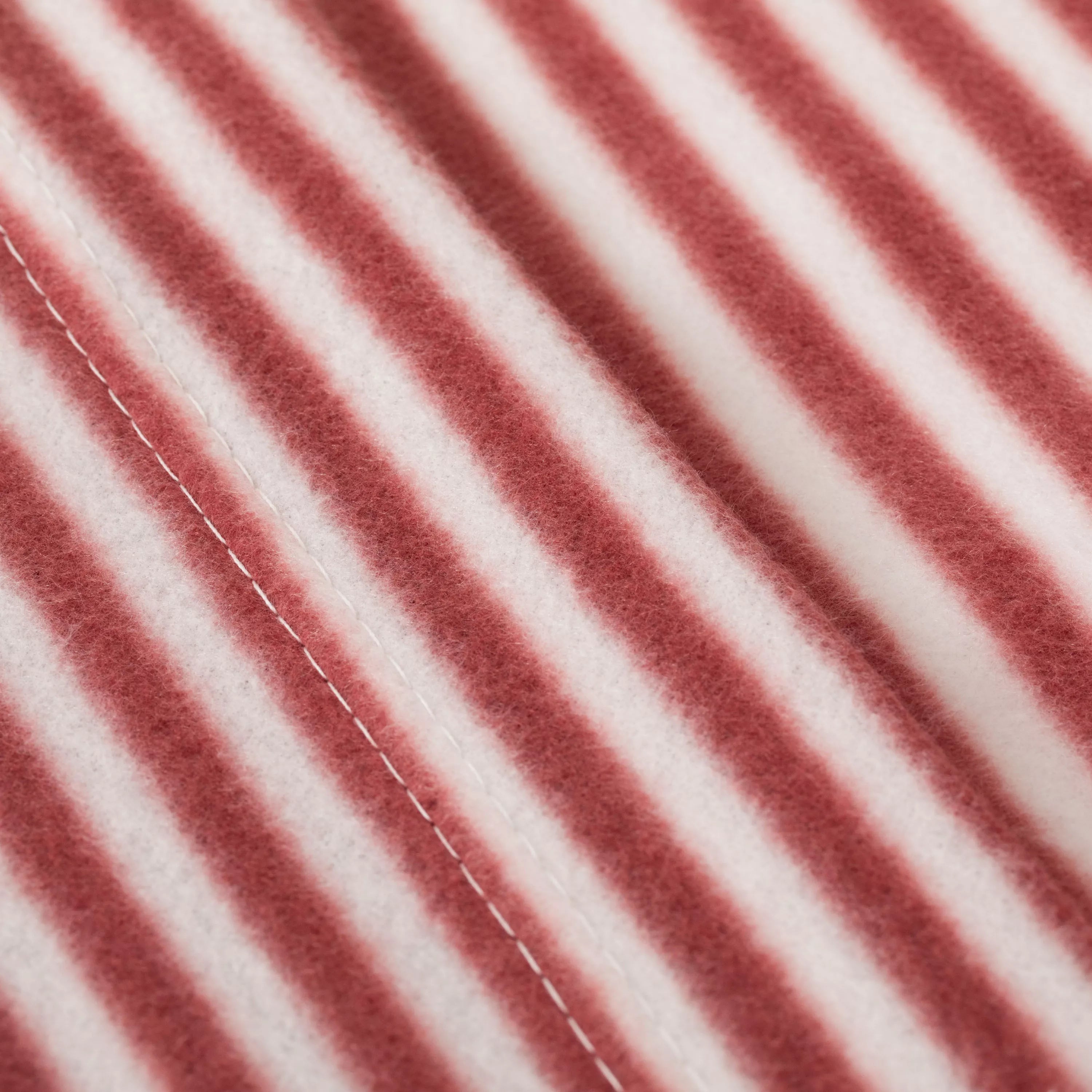 Conjunto de lençóis térmicos Raya Leto Borgonha