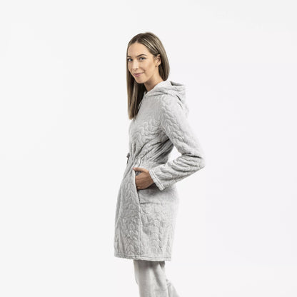 Robe de veludo Devoré liso com capuz.