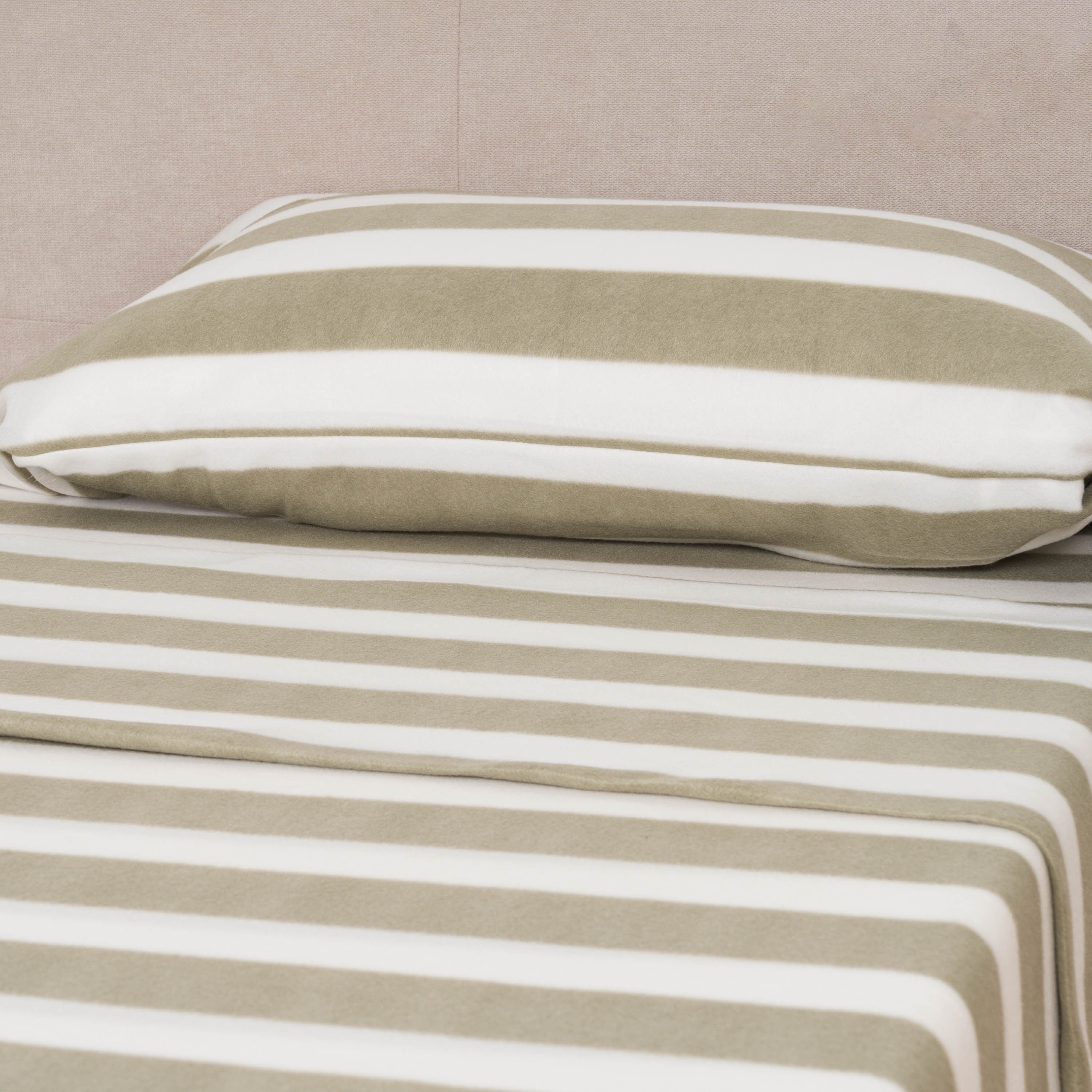 Conjunto de lençóis Vinia Green Striped Pyrenees