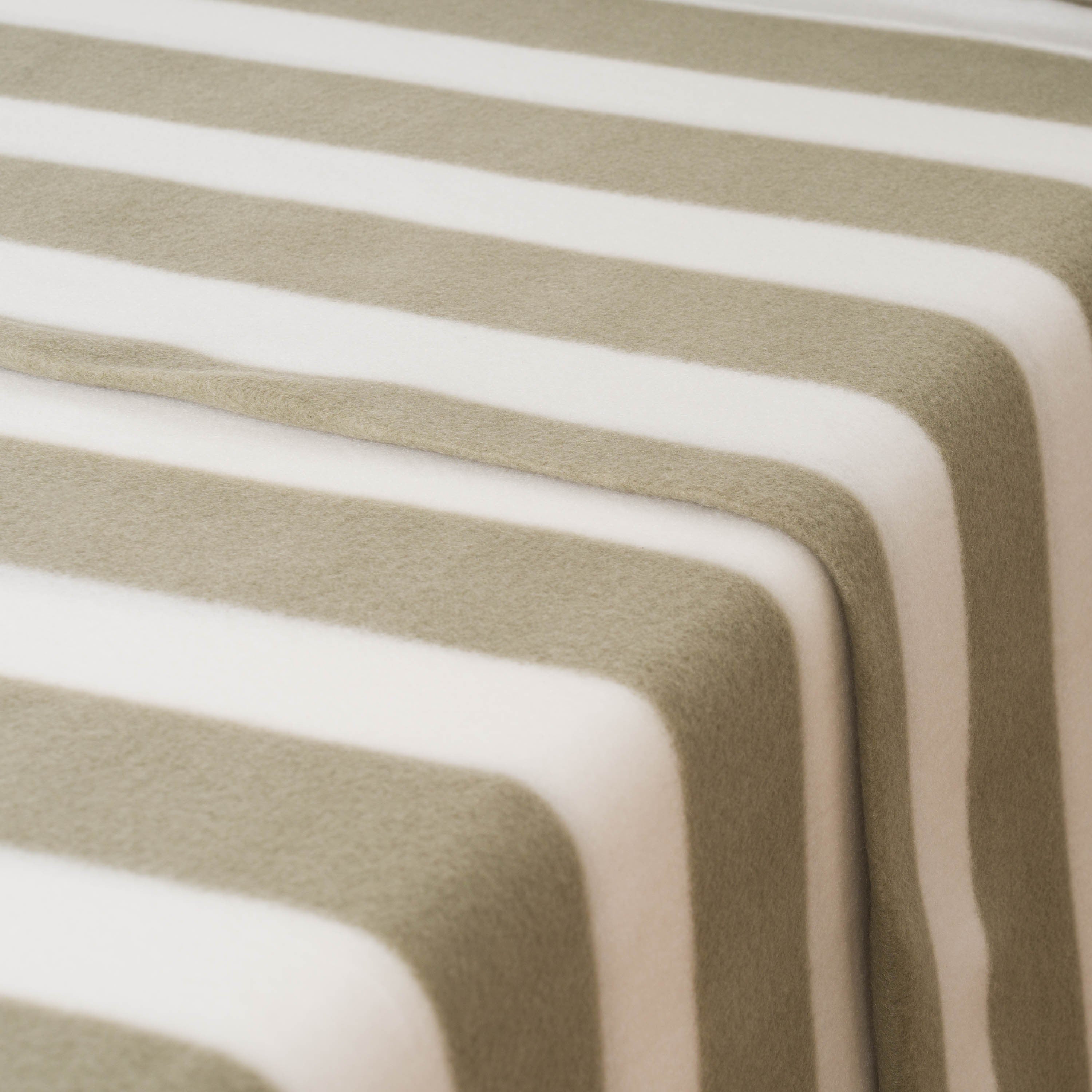 Conjunto de lençóis Vinia Green Striped Pyrenees