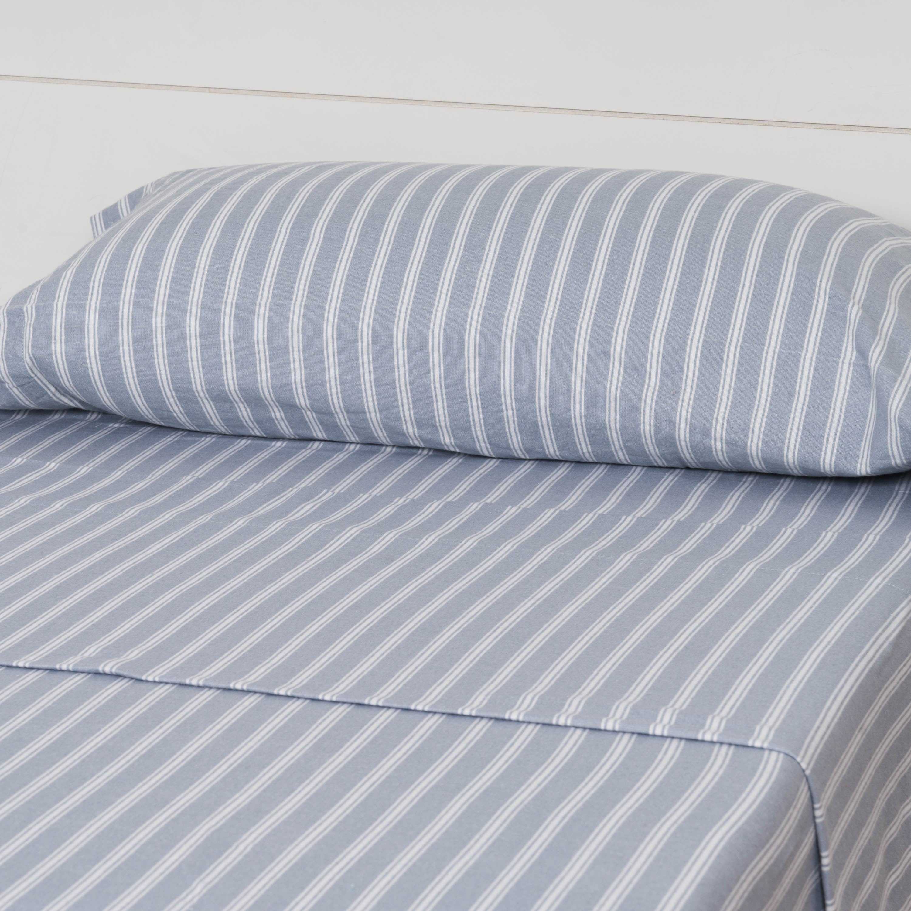 Conjunto de lençóis de flanela listrada Indigo Marseille