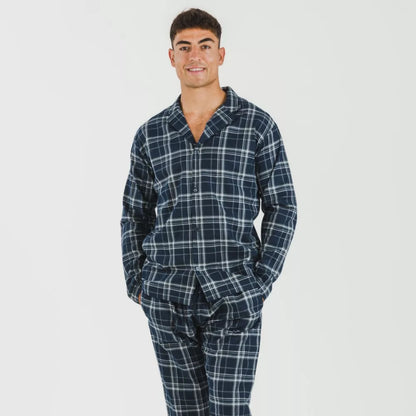 Pijama masculino de flanela com lapela, xadrez azul.