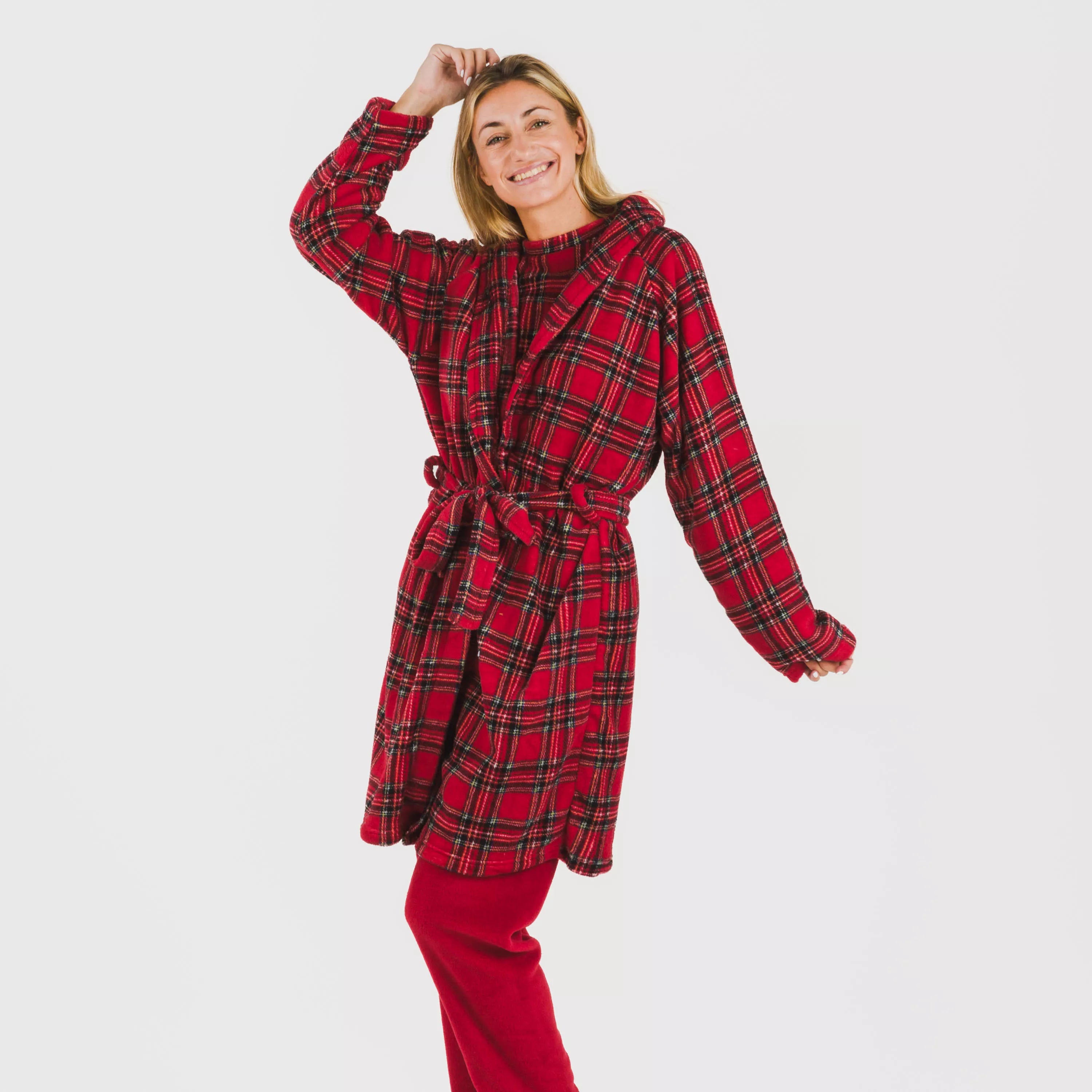 Coral Nicolas manto vermelho