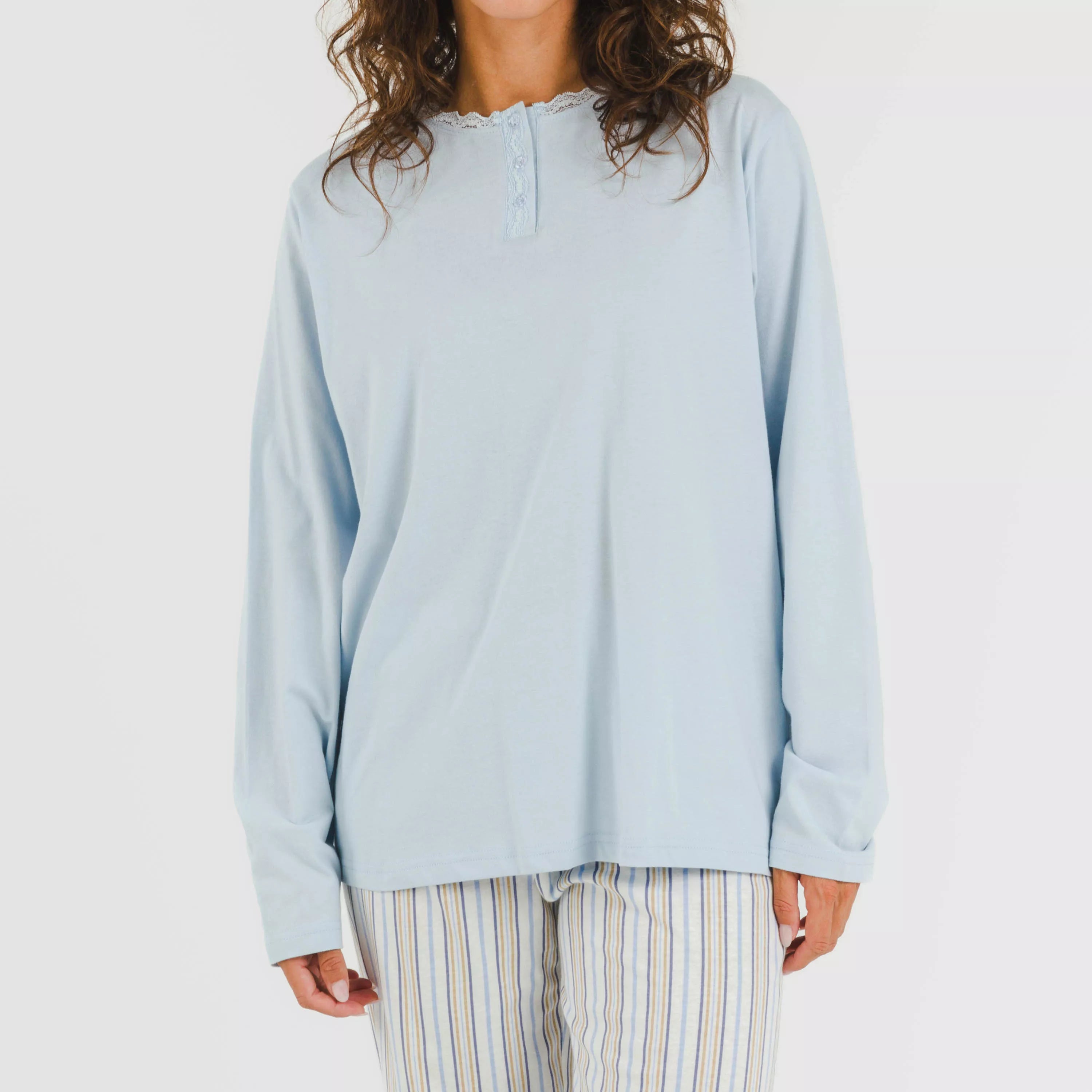 Pijama de algodão listrado azul claro