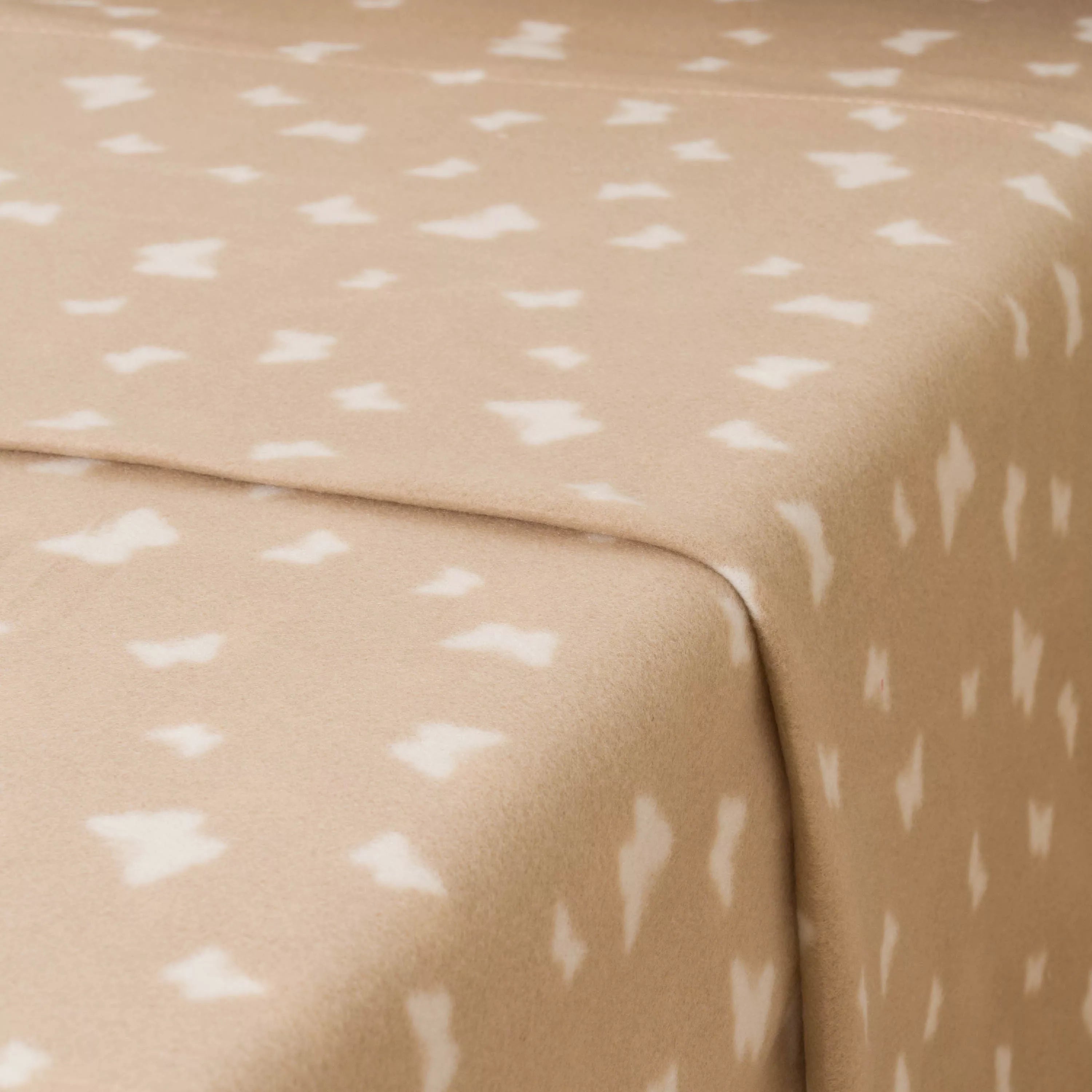 Conjunto de lençóis térmicos com estampa de borboletas