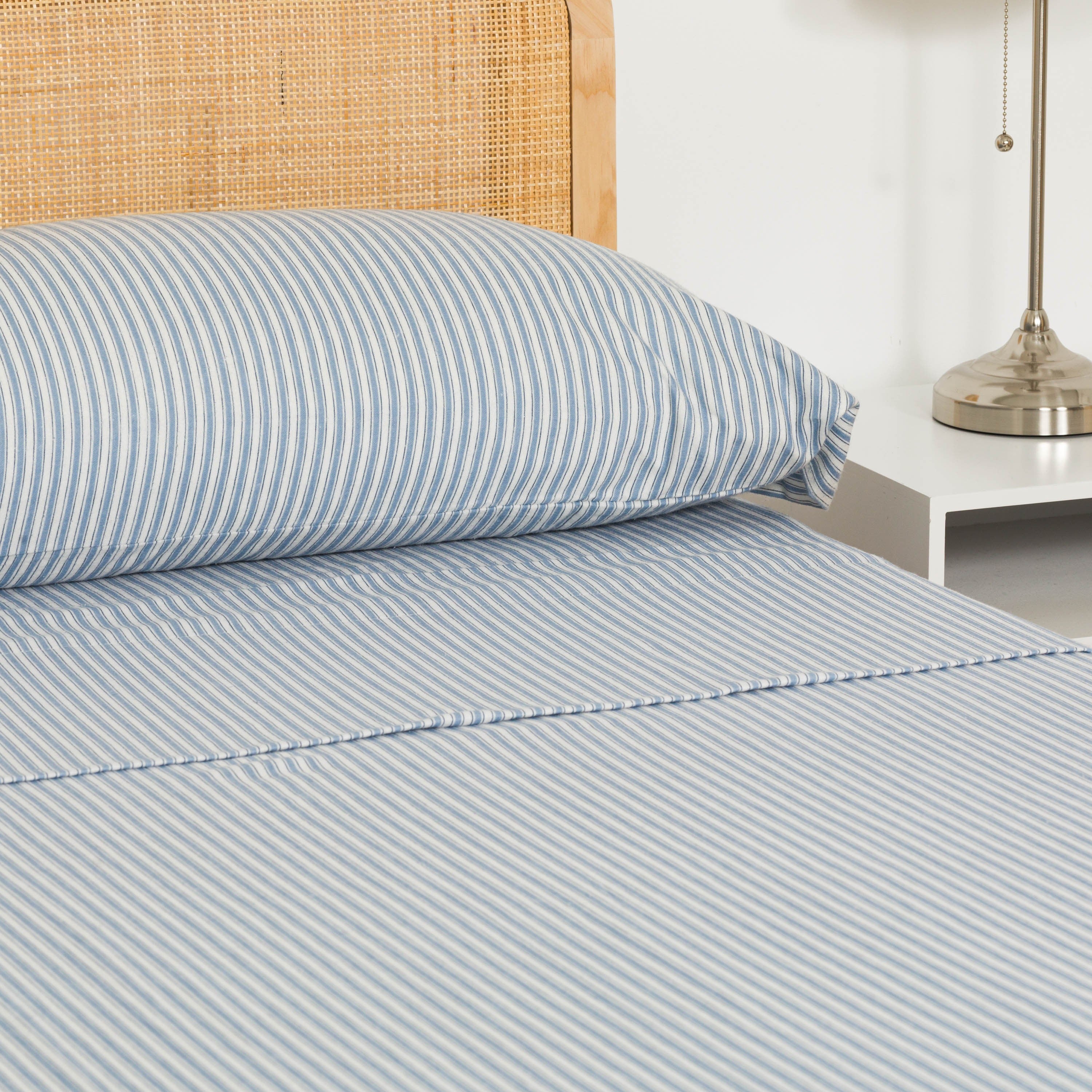 Conjunto de lençóis de flanela listrada azul Ferdinand