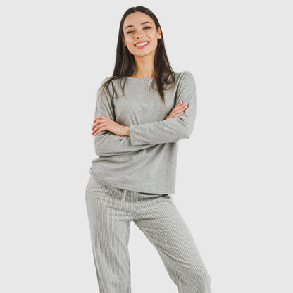 Pijama comprido de algodão, tênis Chuck de denim cinza listrado