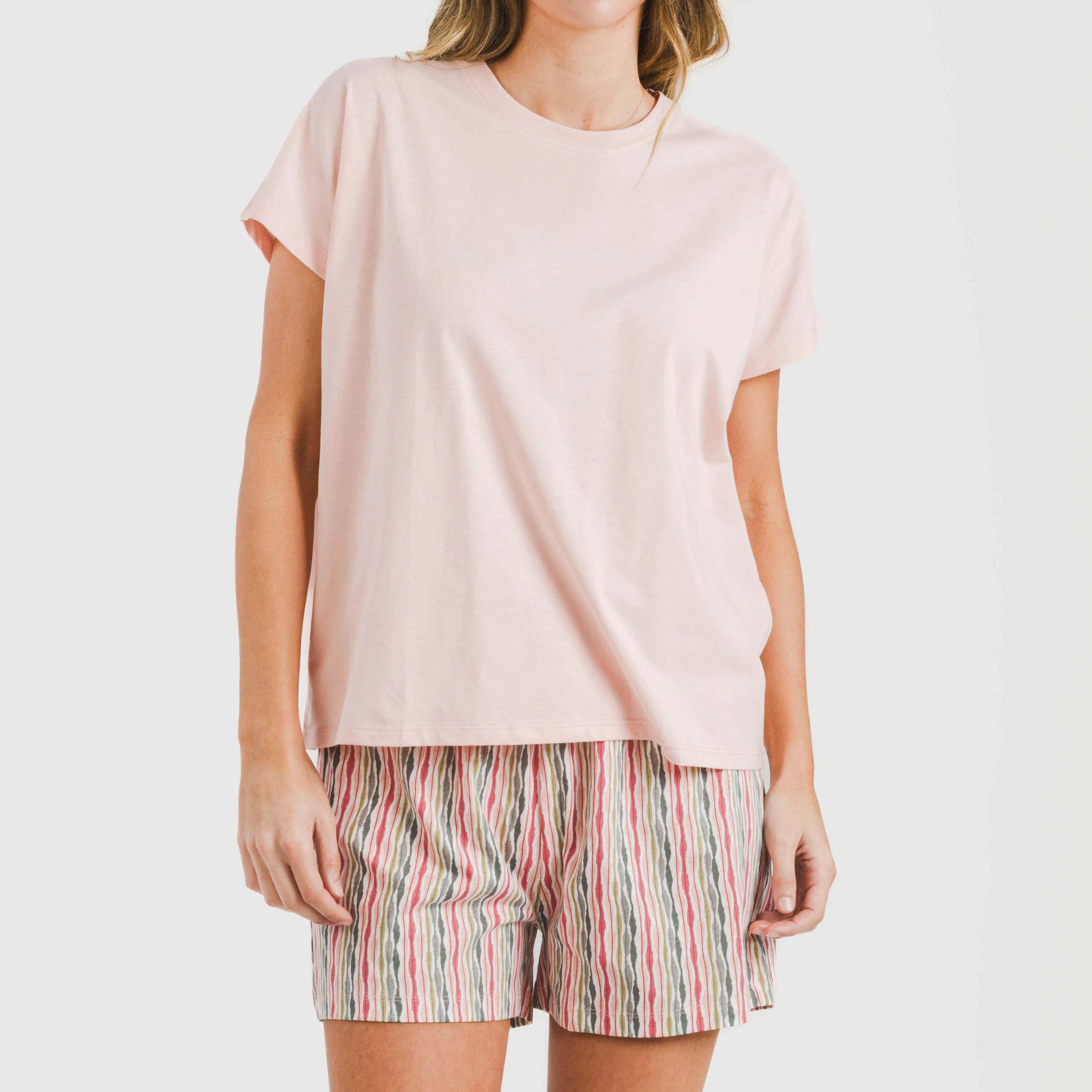 Pijama feminino Villa Rosa de algodão fluido com mangas curtas