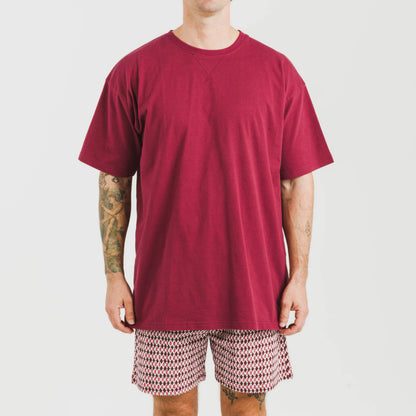 Pijama curto masculino Jannat em algodão na cor bordô.