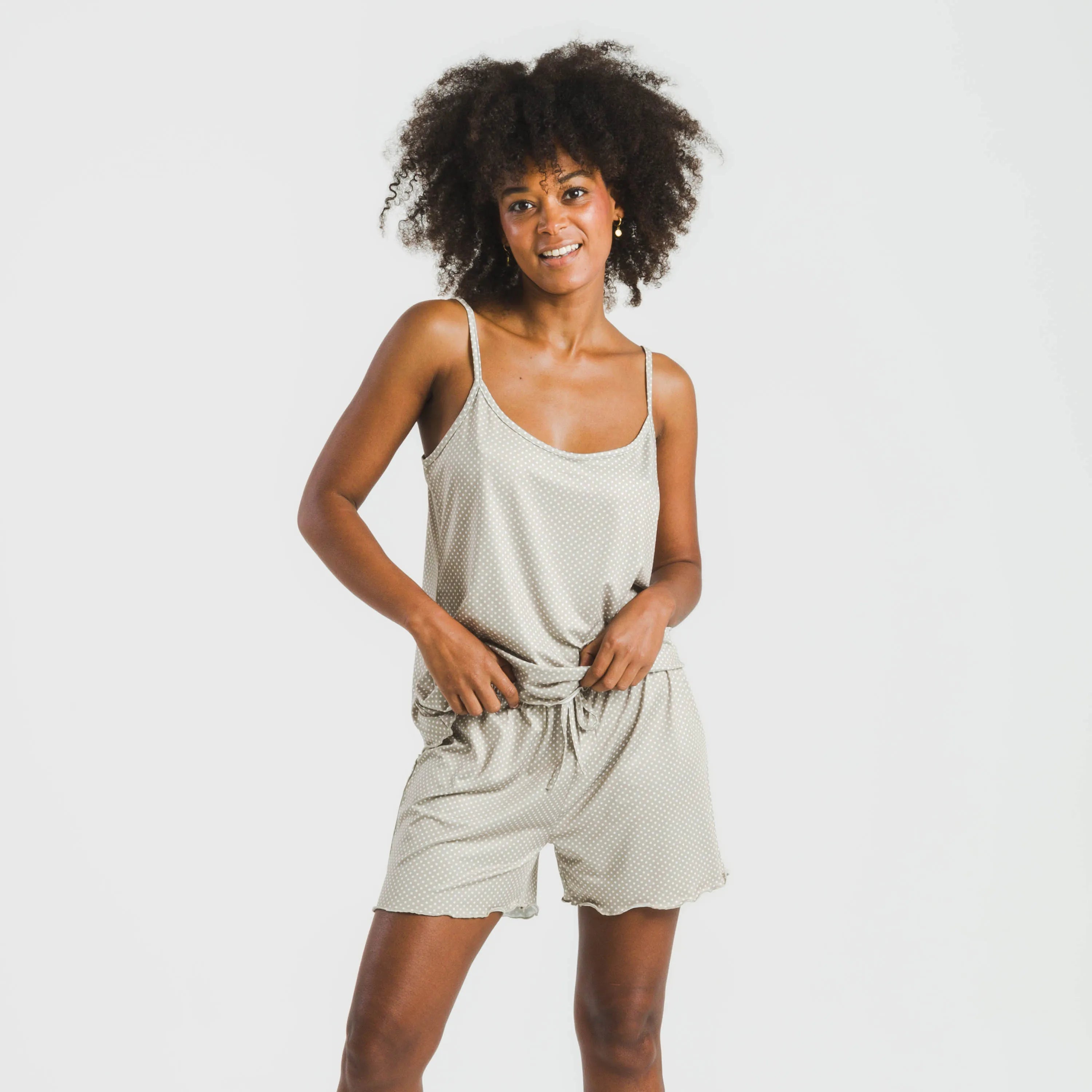 Pijama feminino de alças finas e macio da Susanita Arena