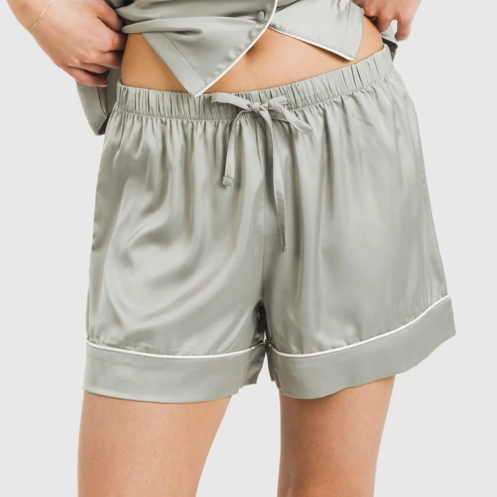 Pijama curto de cetim liso de manga curta para sexta-feira